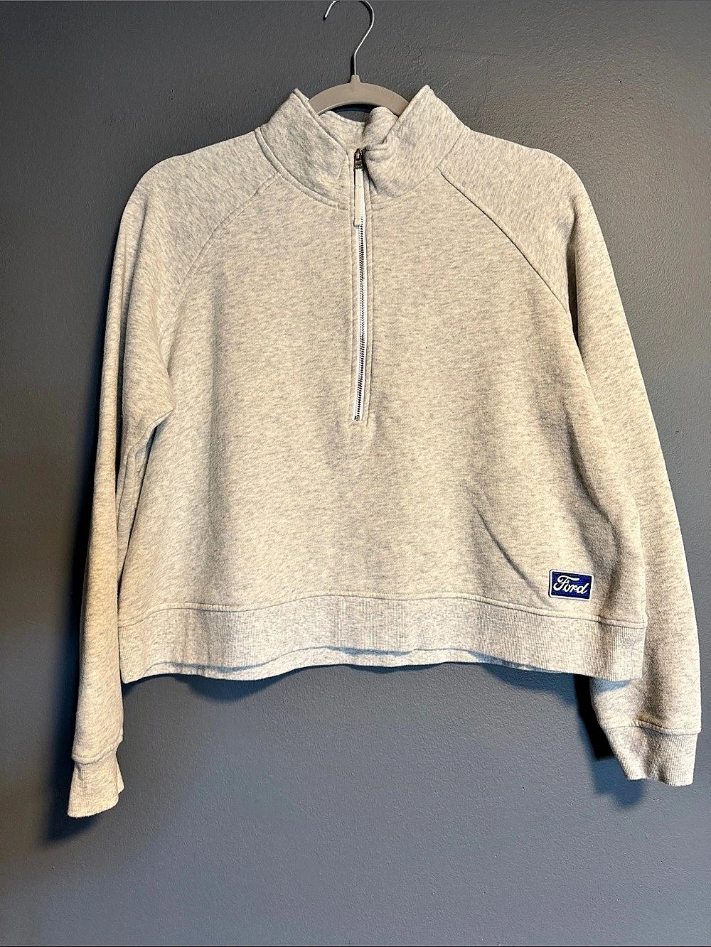 Ford Quarter-Zip Sweatshirt in Gray Size Large Like New